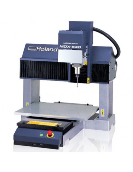 Roland MDX-540A Benchtop Milling Machine